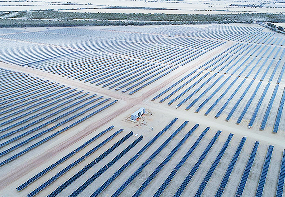 Sistema de energía solar todo en uno montado en el suelo